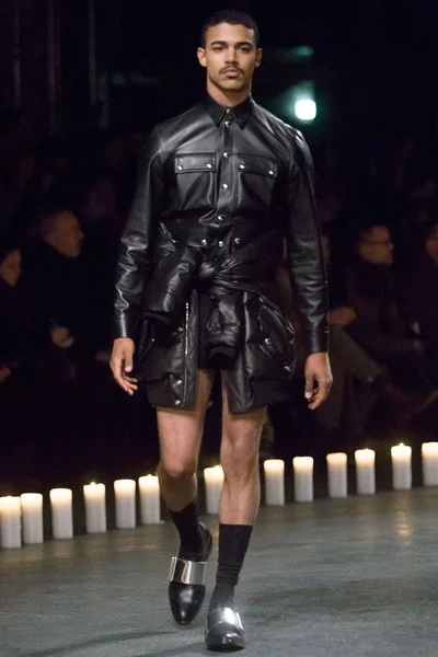 Look 21